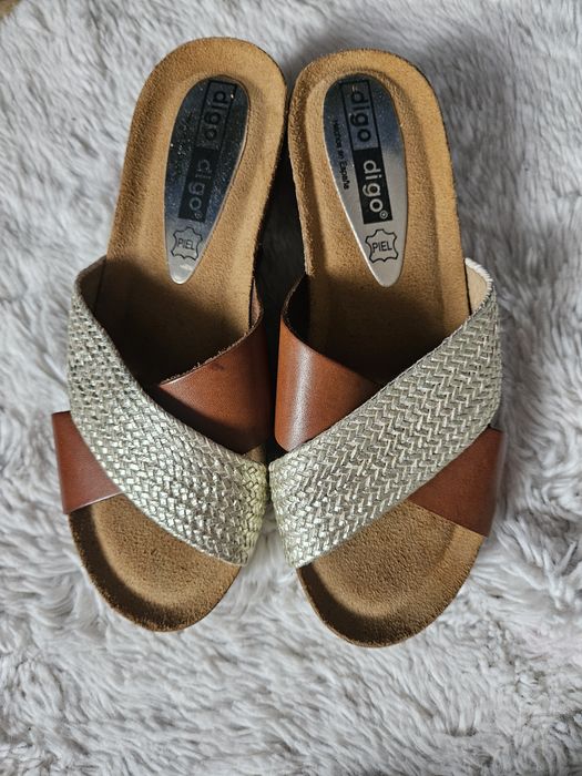 Sandaly klapki buty 38 paski złote brąz