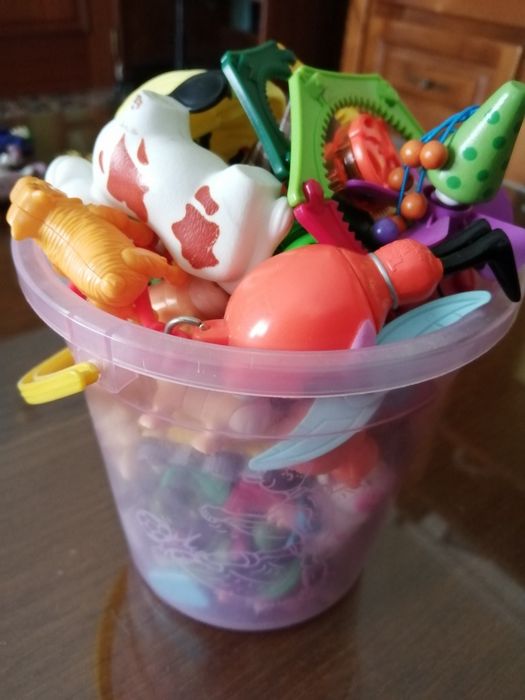 Bonecos /brinquedos miniatura lote 62 unidades