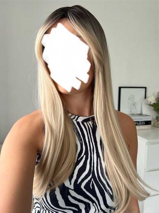 Peruka blond z grzywką jak prawdziwa