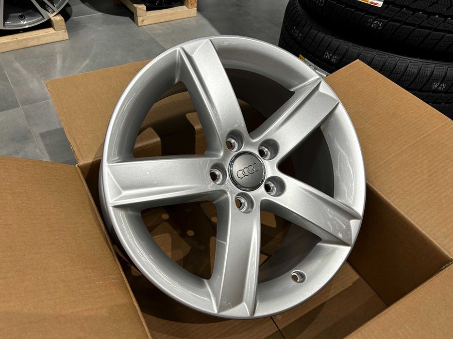 Oryginalne felgi 17 5x112 ET46 Audi A4 B8 B7 A3 8K0/071497