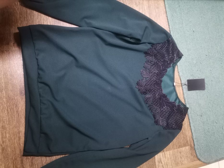 Продам блузку нову