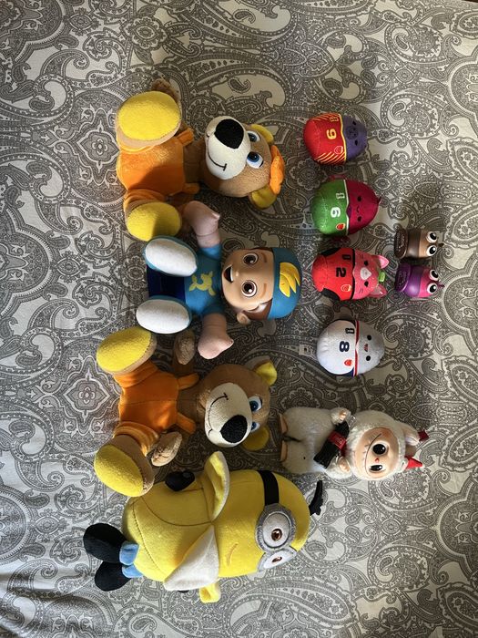 Lote de peluches em bom estado