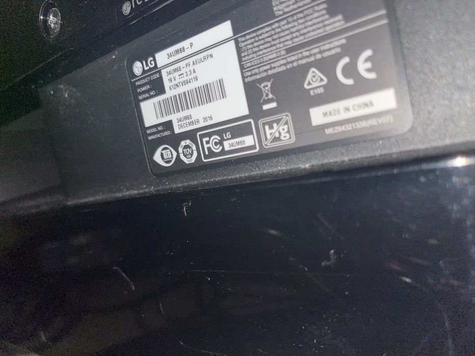 Monitor Lg UltraWide 32’