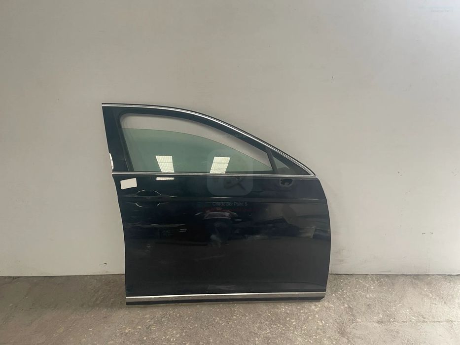 Porta Frente Direita Volkswagwn Passat B8