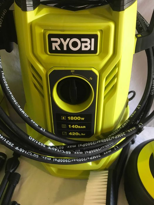 Мийка високого тиску RYOBI RY140PWA з Англії