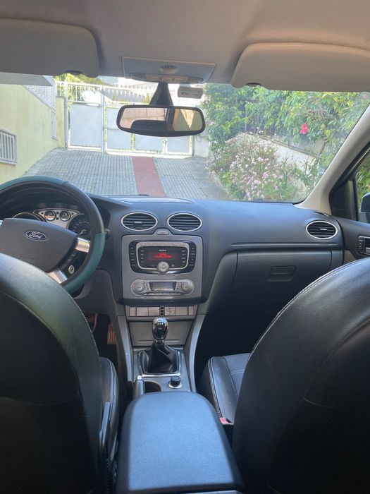 Ford Focu 1.6 TDCI TITANIUM. De garagem e muito económica