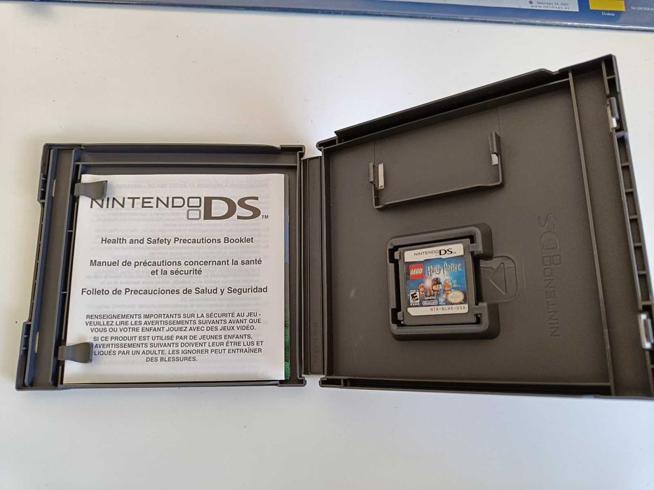 Jogos Nintendo DS - Harry Potter (Lego) e Club Penguin