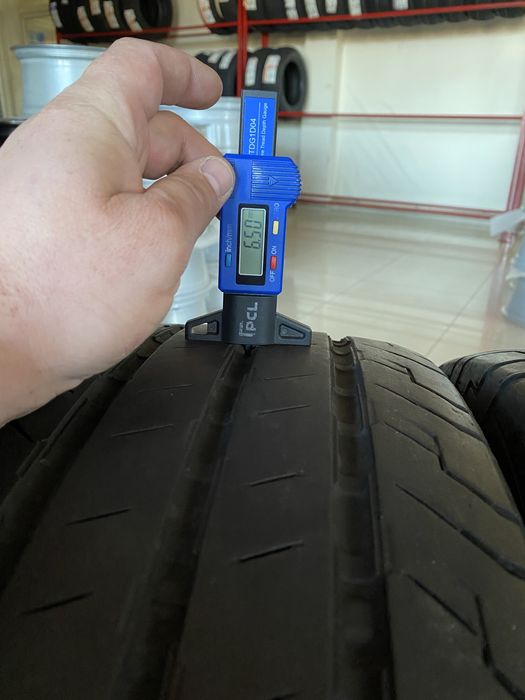 225/75/16c Continental 225/75R16C літня резина шини колеса автошини