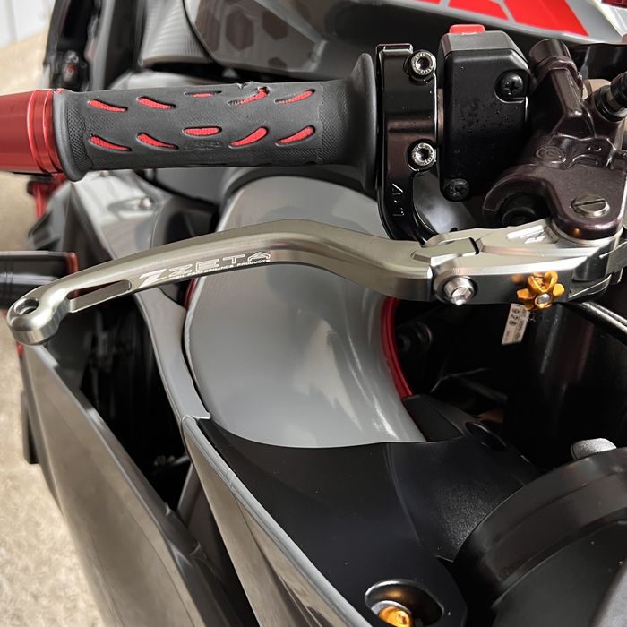 Yamaha R1 2007 ТІЛЬКИ З ЯПОНІЇ !!!