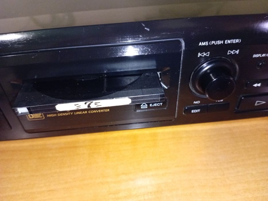 Міні дека Sony MDS-JE500
