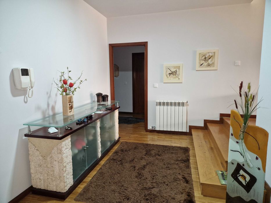 Apartamento T3  em Felgueiras.