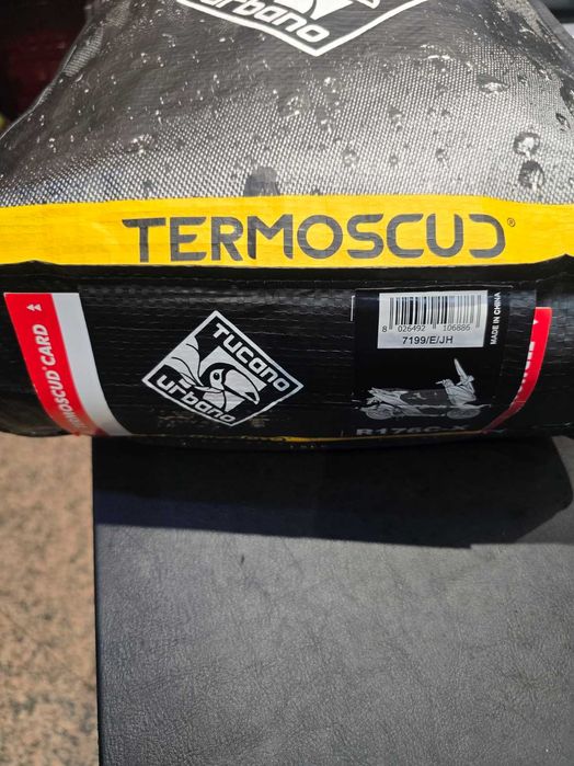 Tucano Urbano Termoscud r176cx - preto Forza 125