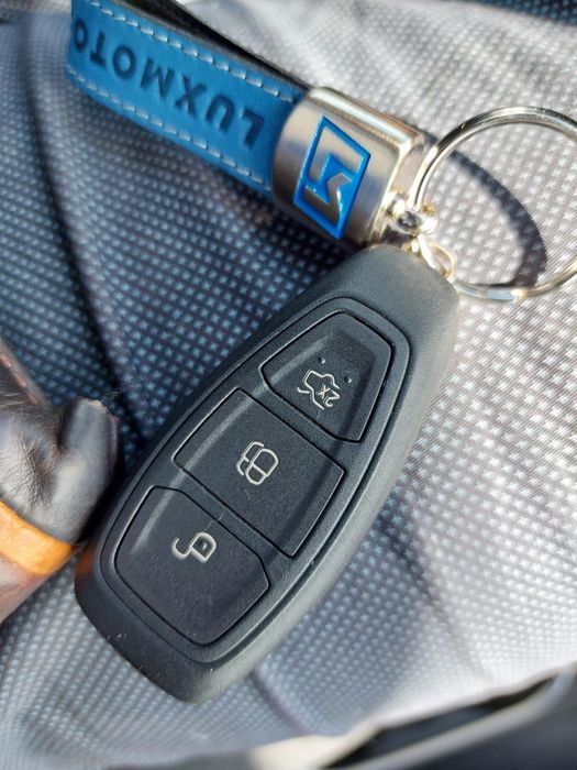 Ford B-Max — fotografia 4