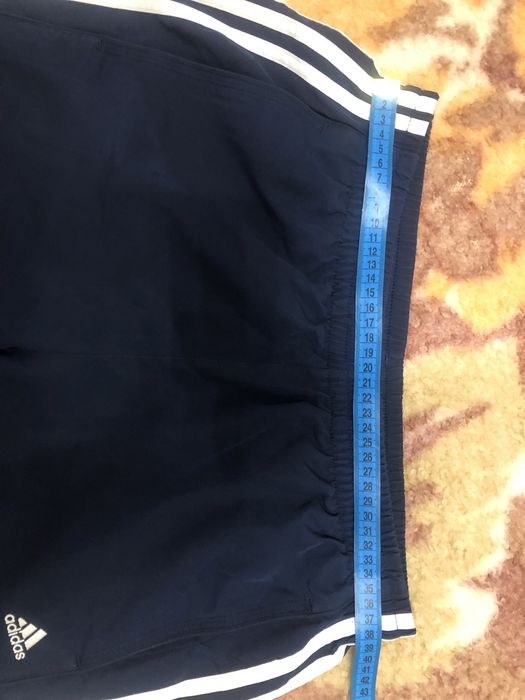 Шорти Adidas ClimaLite. Розмір М.