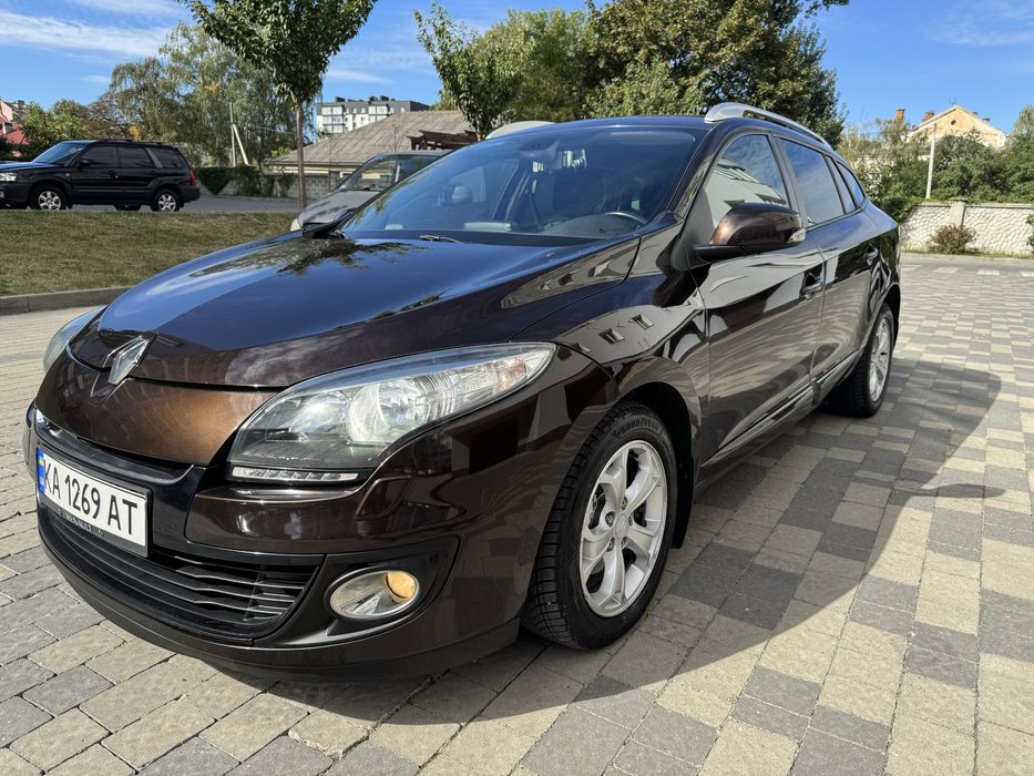 Renault Megane 2012 VIN VF1KZ090348360968 фото оголошення 2 з 24