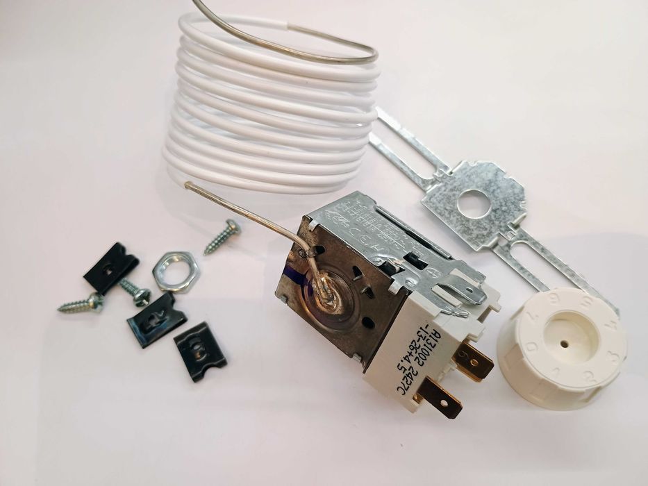 Termostat lodówki Whirlpool W4.2 / A13-1002 / 2m