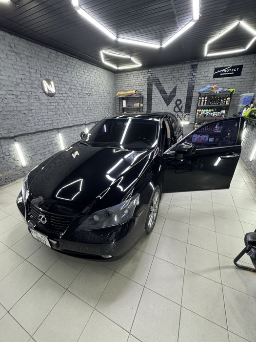 Продам Lexus Es350 2008
