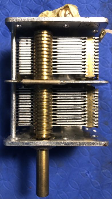 Condensador Variável de 1970 (novo e nunca usado)