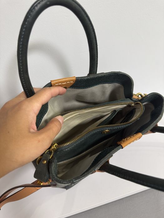 Сумочки шкіряні