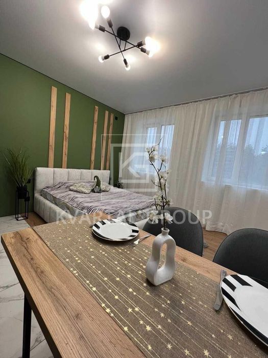 Без комісії. Нова студія з ремонтом. ЖК Молодість