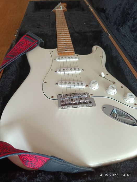 Fender ホワイト MADE IN MEXICO 2800003415836_15_l.jpg