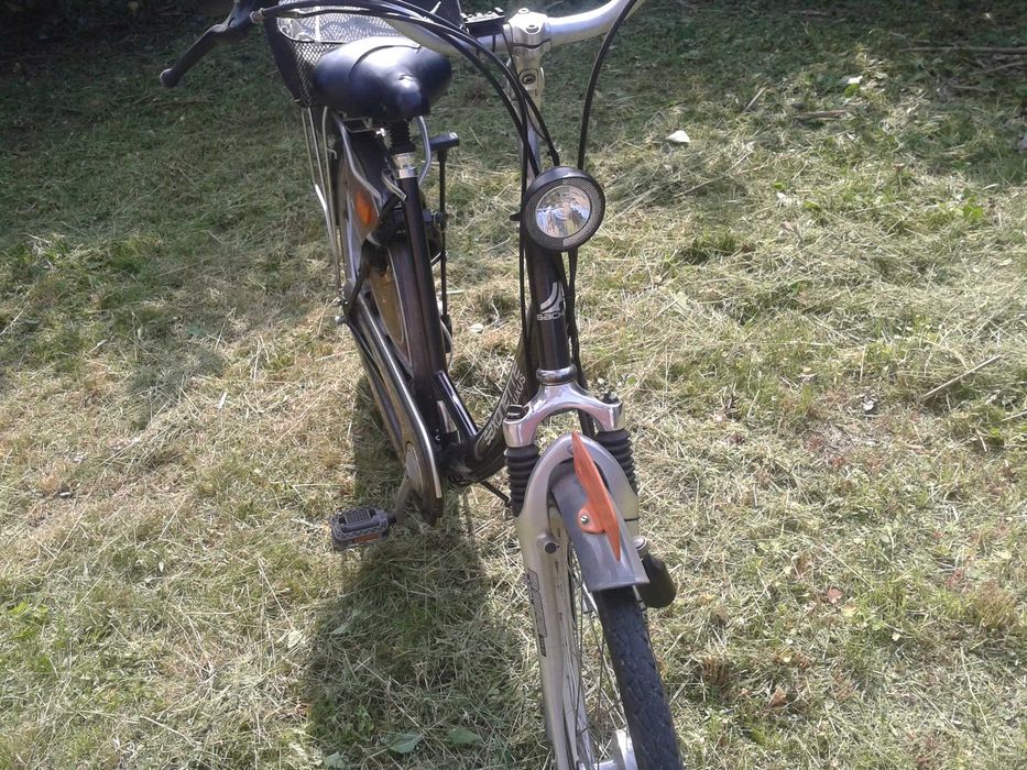 Rower z silnikiem spalinowy Sachs 301 a naprawa silników i gażników