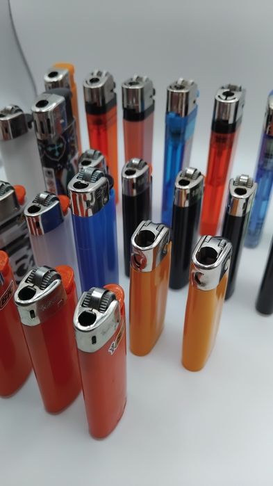 Vendo 25 isqueiros todos a funcionar