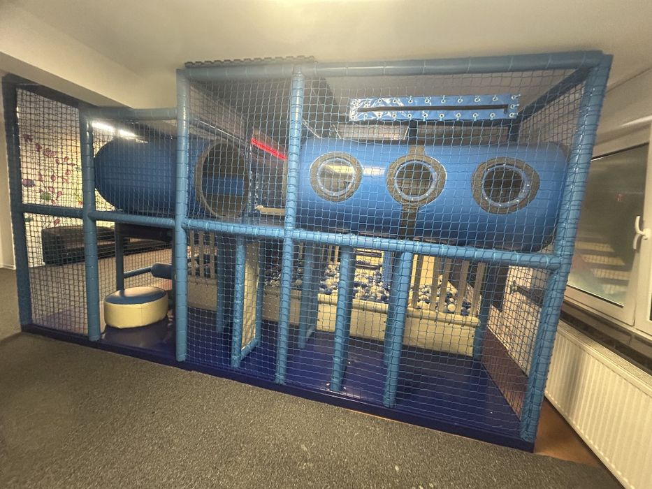 Konstrukcja sali zabaw, małpi gaj 4,6x6m