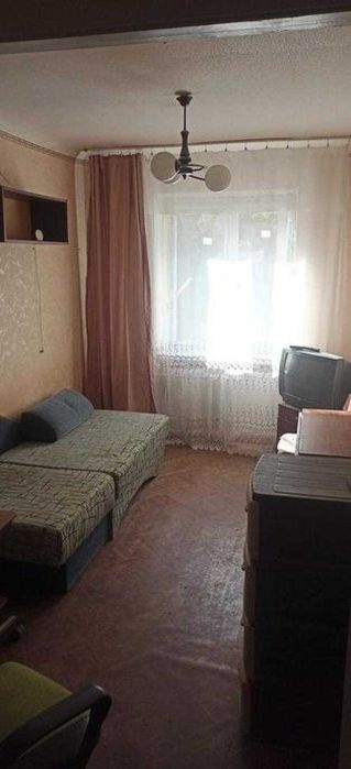 Продам гостинку на Павловом Полі