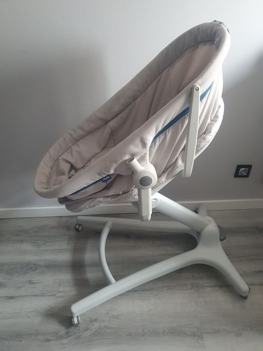 Espreguiçadeira Baby hug 4 in 1 da chicco