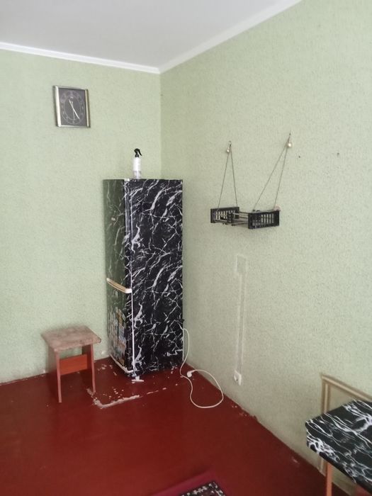 Сдаємо кімнату (малосімейка)