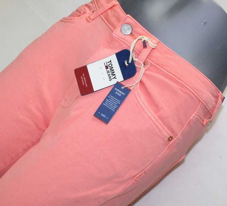 Jeansy Tommy Jeans Sylvia damskie różowe rurki wysoki stan noweW30/L32