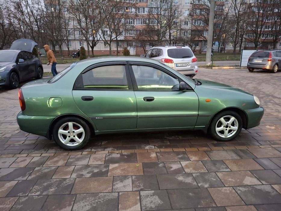 Продам    машину Daewoo ланос