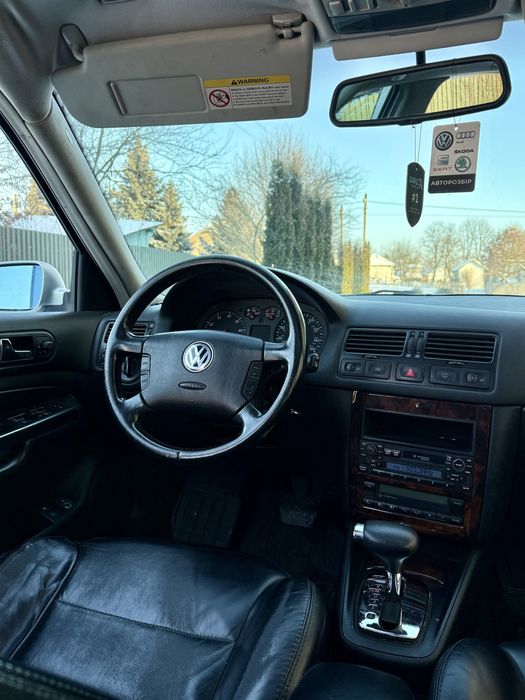 Продам VW Jetta mk4 (Golf 4,Bora) VR6