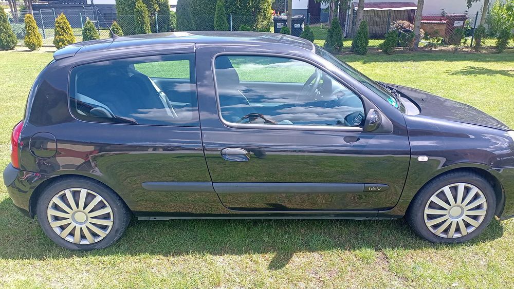 Renault Clio 2 1.2 16v 2004 oszczędny dojazdy do pracy/szkoly