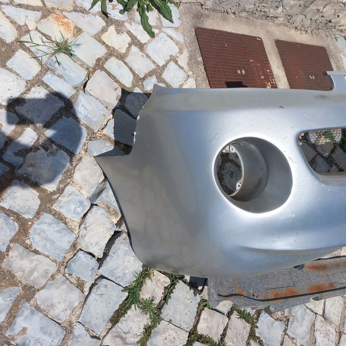Para choques frente hyundai h1 ano 2001