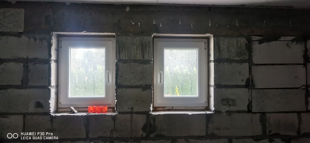Okna białe dwuszybowe