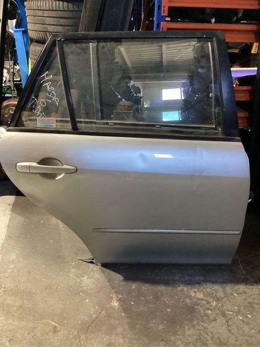 Porta traseira direita Mazda 6