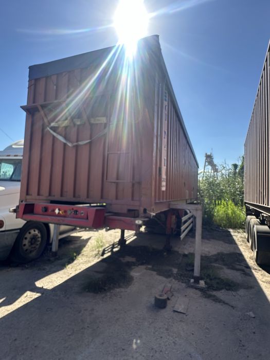 Продам прицеп контейнеровоз - зеновоз