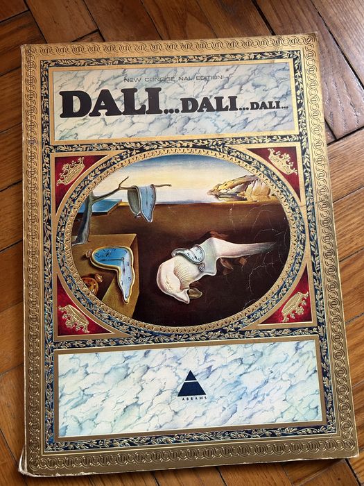 Альбом з живопису Далі в-во США