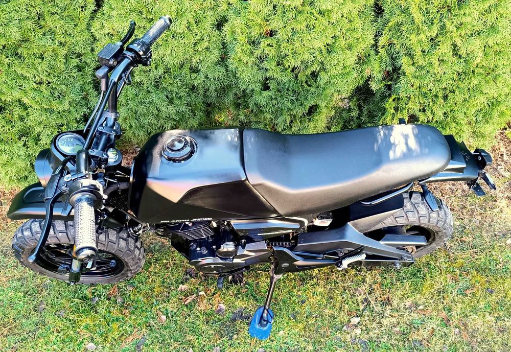 Brixton Crossfire 125 mini monkey kamper dax msx grom camper honda