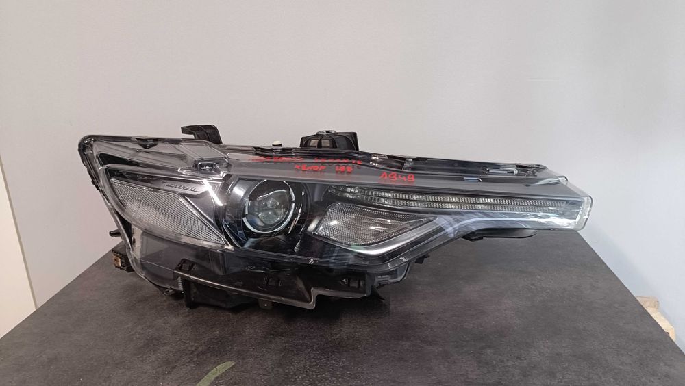 Maserati Levante Lampa Led Xenon prawa