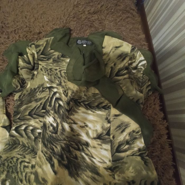 Продам  женский костюм