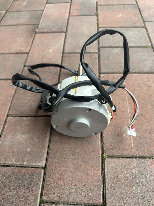 Silnik DC 310V  100W wentylatorów do pomp ciepła i klimatyzatorów