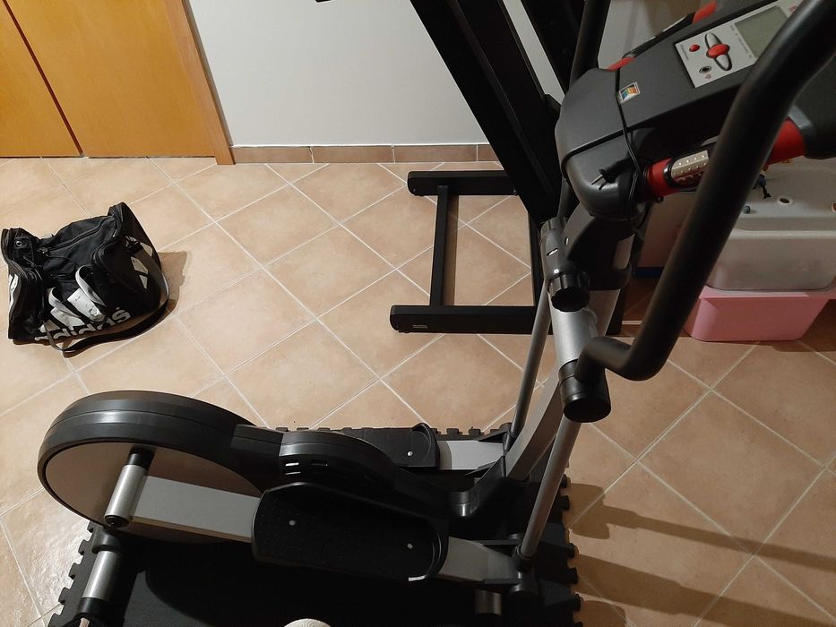 Bicicleta elíptica Kettler Astro Usada