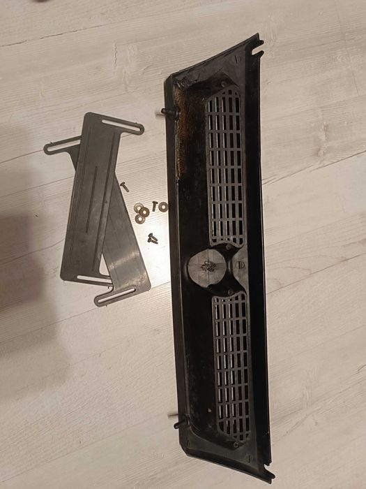 Grill atrapa, Polonez przód, FSO, Orciari, oricari