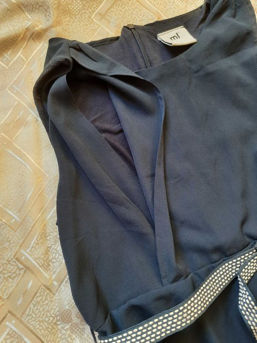 Сукня для вагітних та годуючих