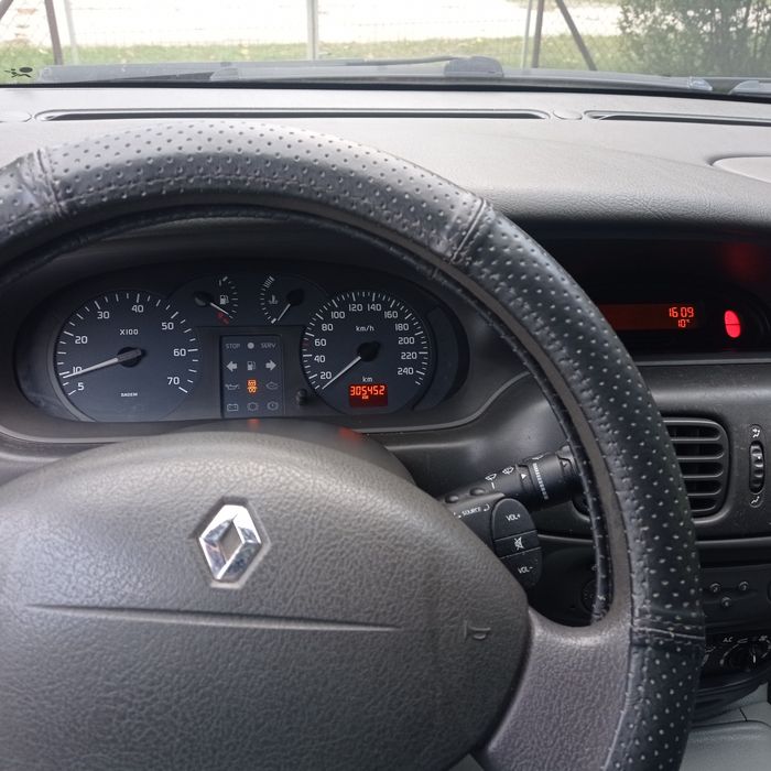 Renault Scenic 1.9 dCi