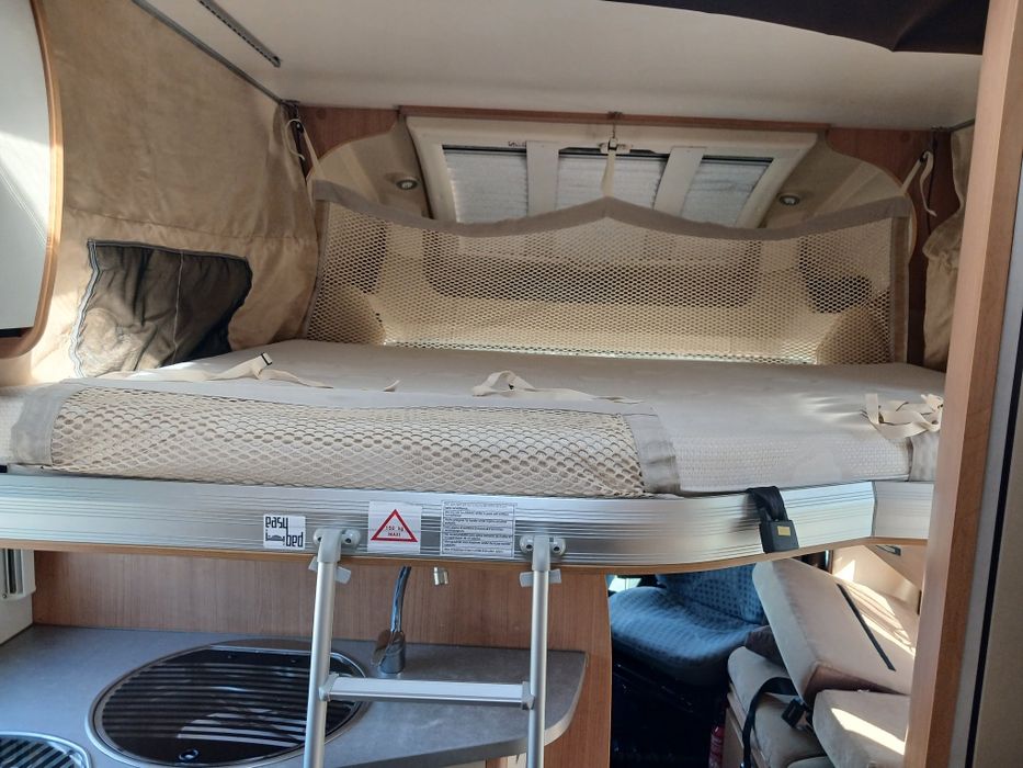 Autocaravana Chausson de camas gémeas