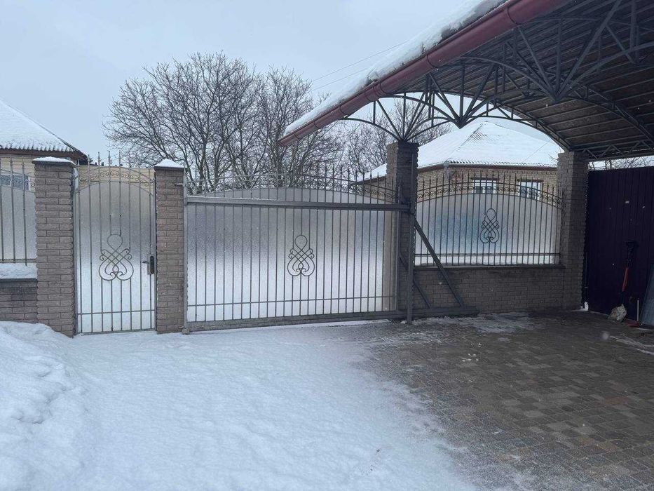 Продам  в місті Ніжин.